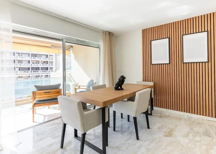 Luxurious With Sea And Carlton View Apartmán