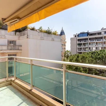 Luxurious With Sea And Carlton View 아파트